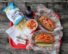 Mason's Famous Lobster Rolls  (1303 19th St NW) 