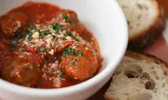 Divina Cucina (3730 N Verdugo Rd)