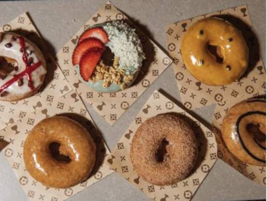 Holey Grail Donuts (148 N Larchmont Blvd)