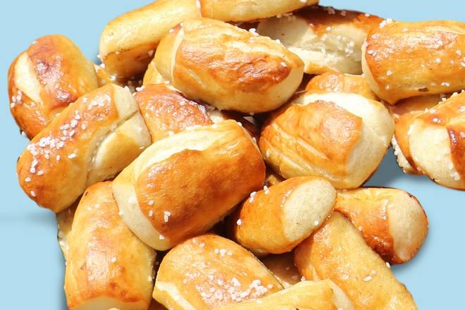 Wetzel Bitz with Butter and Salt